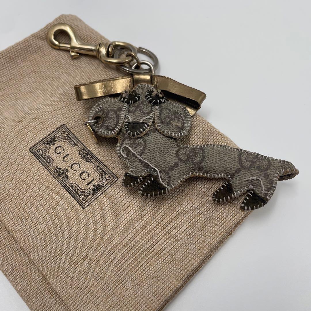 【✨希少】 GUCCI キーホルダー グッチョリ GGスプリーム ダックス