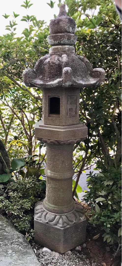 春日石灯篭・時代物・庭石