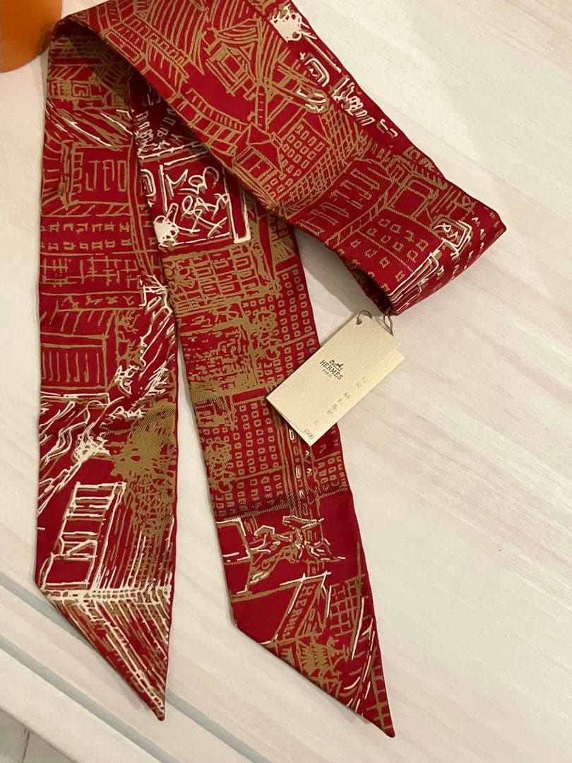 新品未使用　HERMES エルメス　2006年銀座店限定　ツイリー　スカーフ