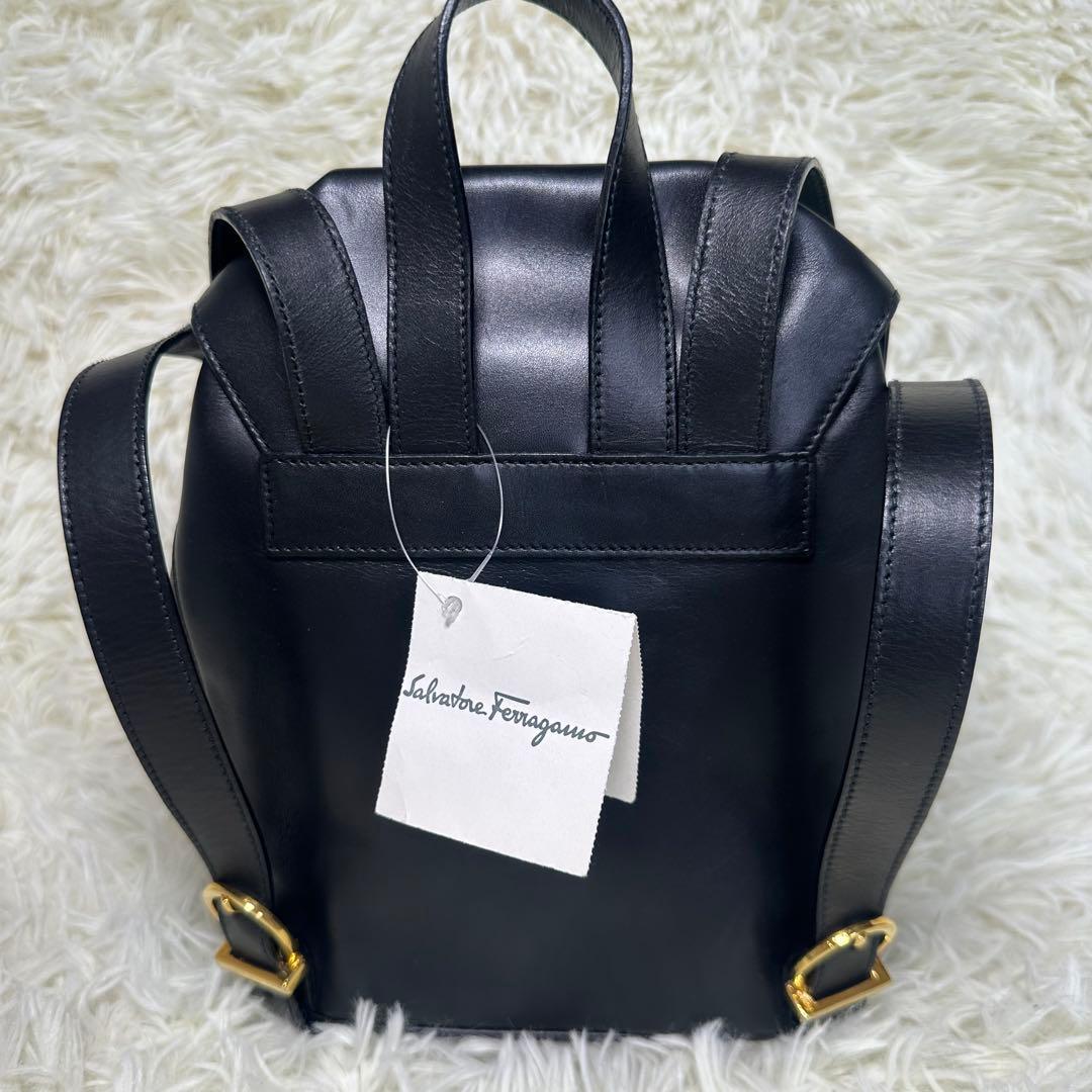 (^o^) 専用Ferragamoフェラガモ ミニリュック　バック　オールレザー