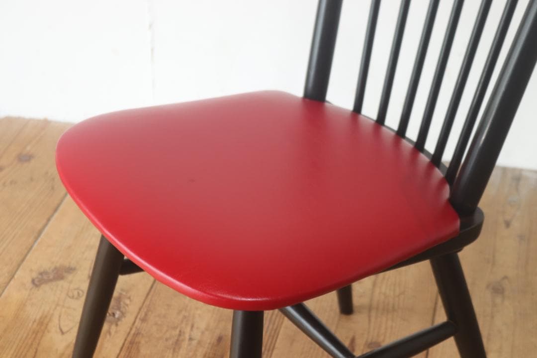 レトロ ダイニングチェア 椅子 食堂 木製 合皮 レザー 赤 松田家具 1