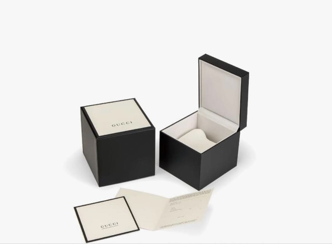 超美品 GUCCI 腕時計 /ネイビー レディース