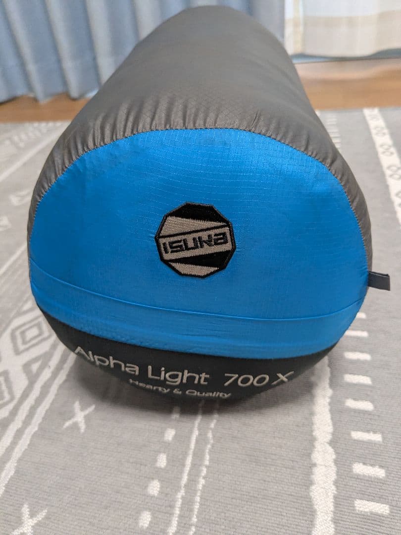 【訳あり未使用】ISUKA（イスカ）　Alpha Light 700X　シュラフ