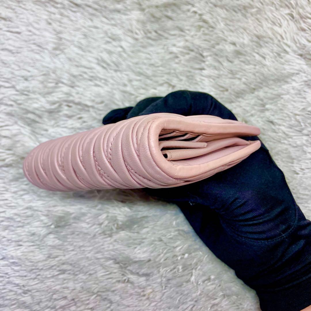 ライオンキングさん専用✨ MIUMIU 二つ折り マテラッセ ビジュー