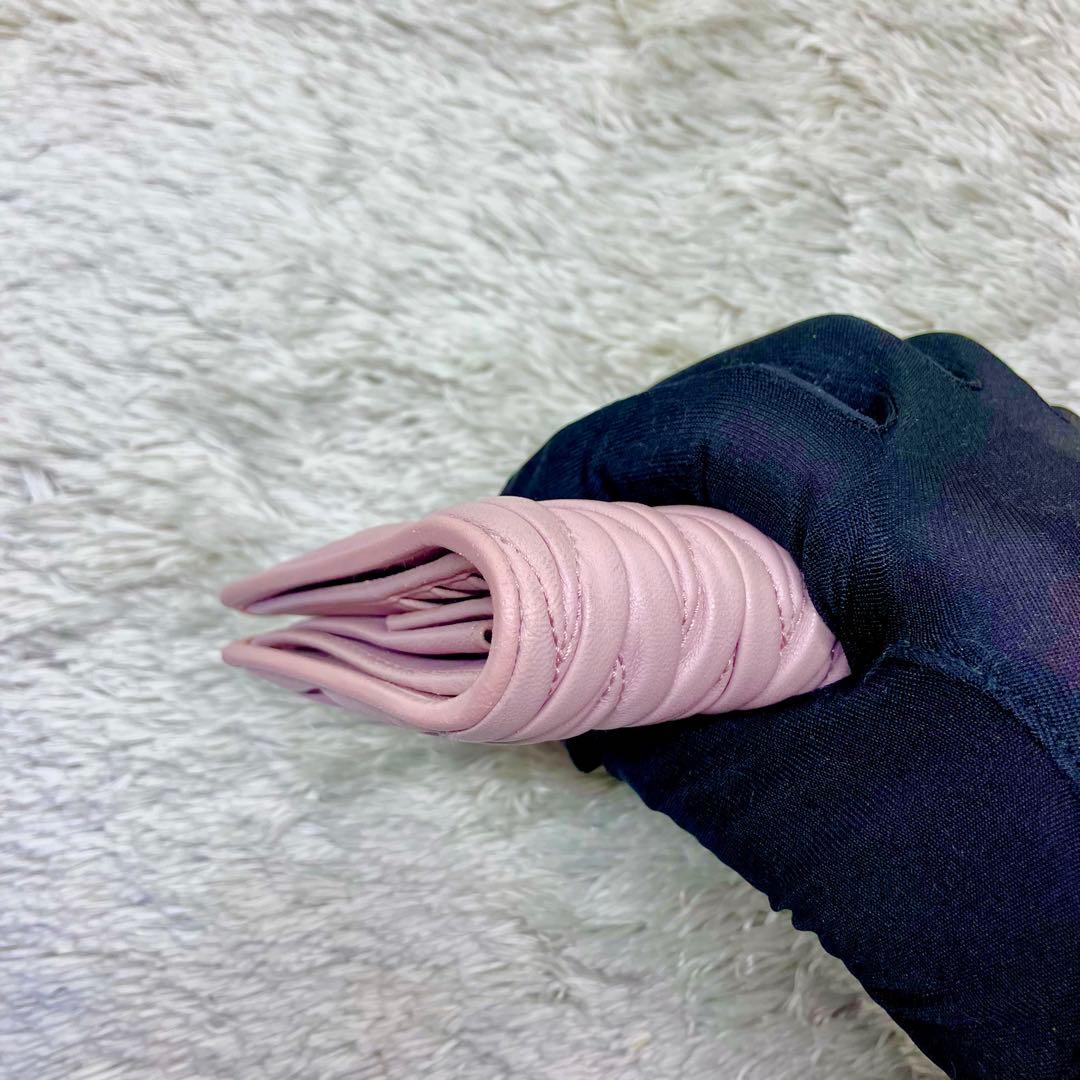 ライオンキングさん専用✨ MIUMIU 二つ折り マテラッセ ビジュー