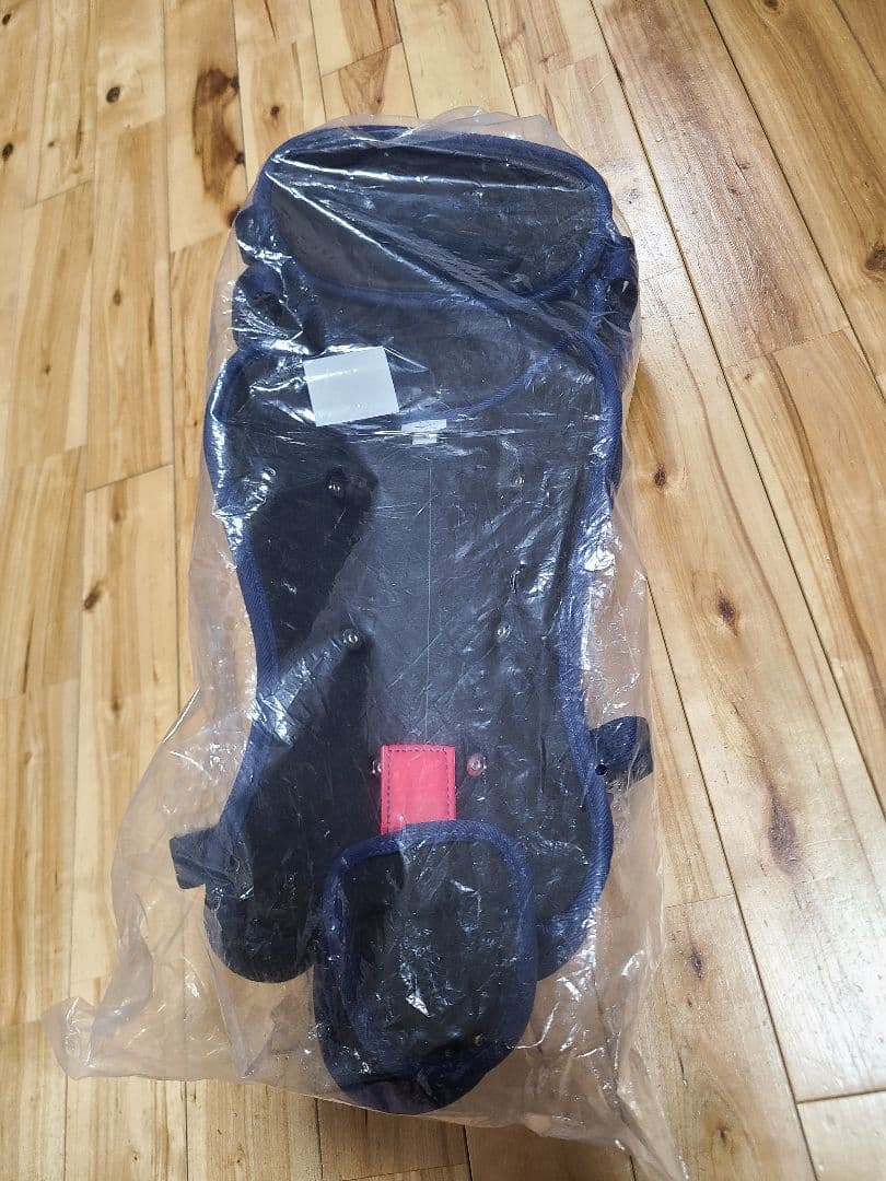 ミズノ 軟式　ソフトボール用 レガース 1DJLD25074　Mサイズ　新品