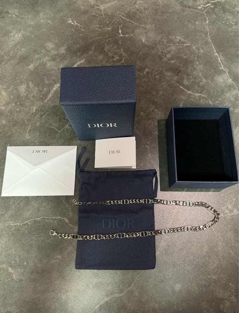 Dior ネックレス　付属品全てあり　美品