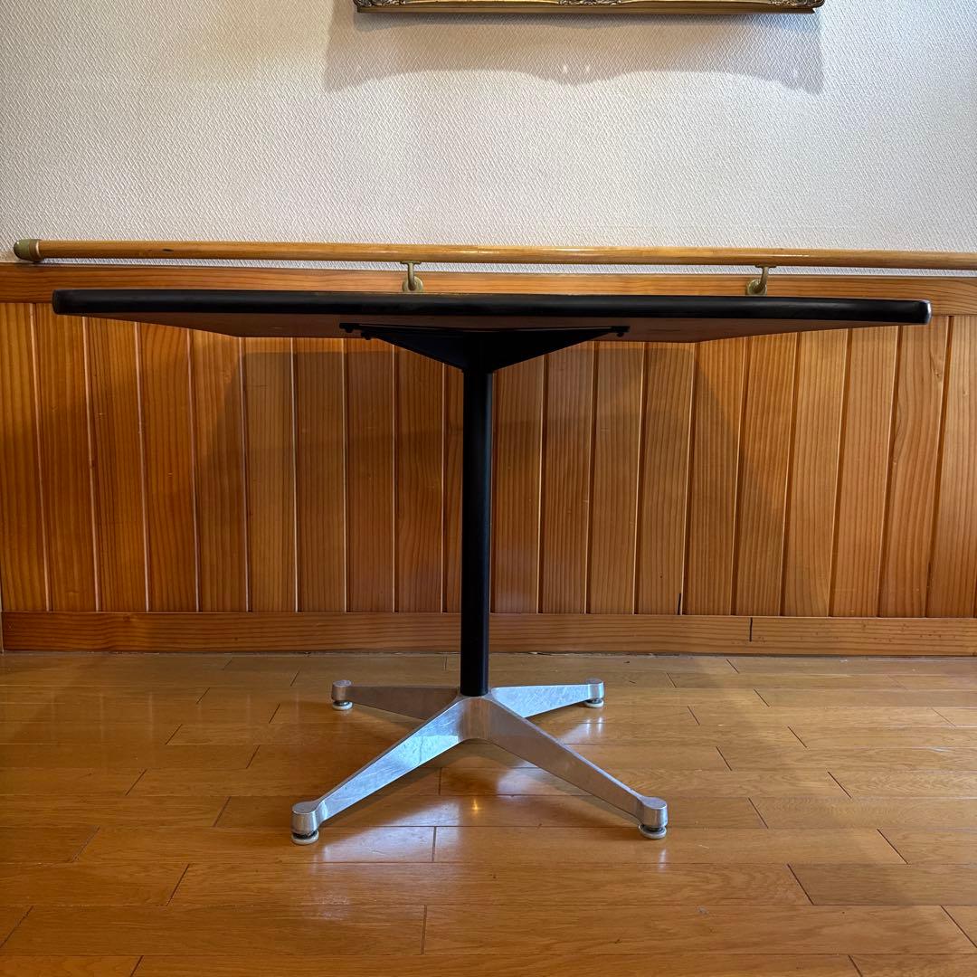 Herman Millerイームズ コントラクトベース テーブル 正方形90cm