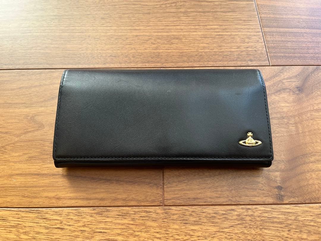 ヴィヴィアンウエストウッド　長財布　ブラック　レザー