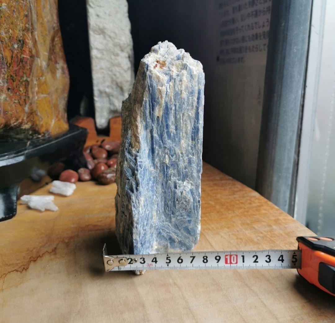 カイヤナイト　2.1キロ　鑑賞石　石 置物　オブジェ　インテリア