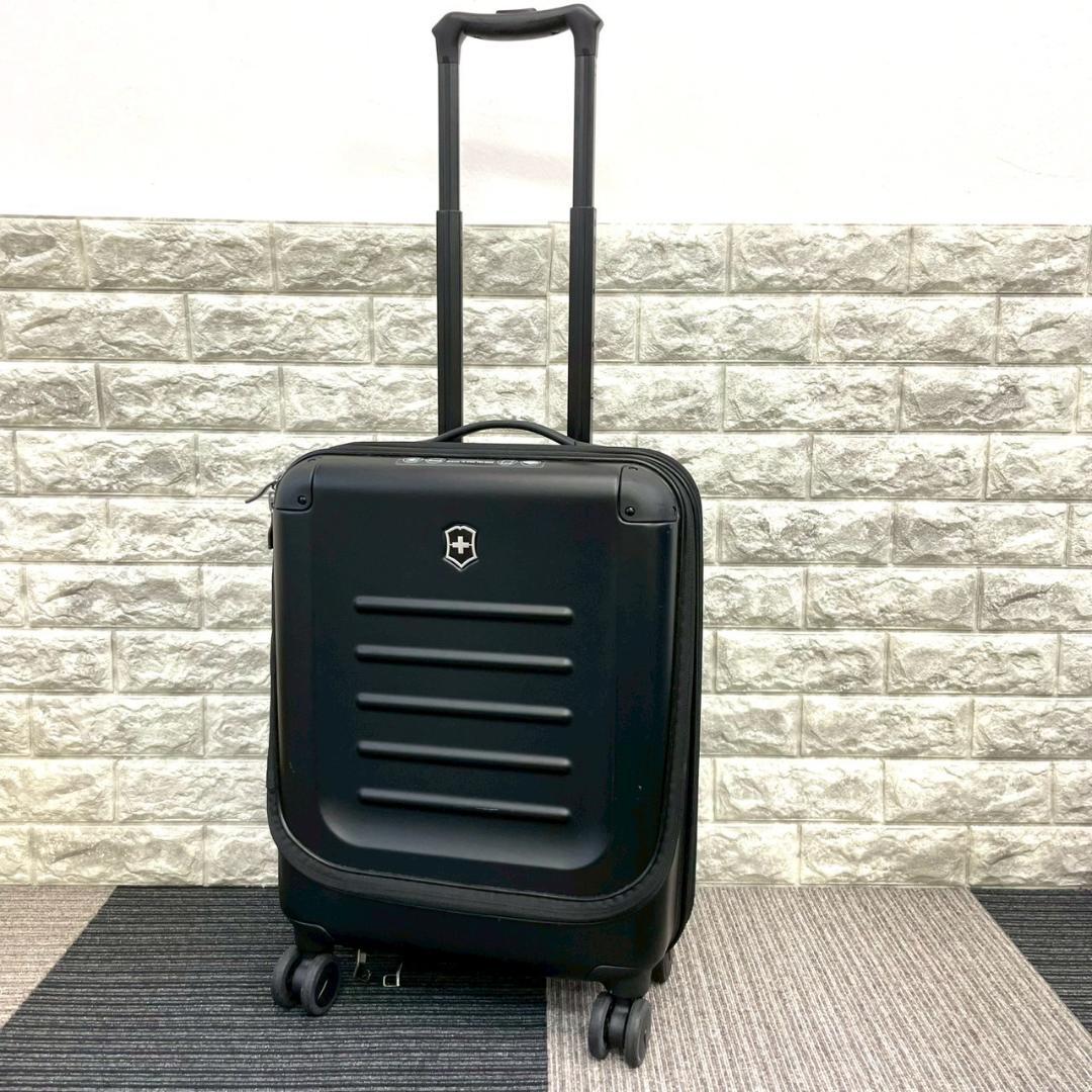 VICTORINOX　ビクトリノックス　キャリーケース　４輪　ブラック