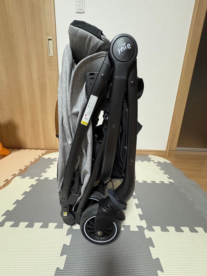 再値下げ　数回使用　Joieコンパクトベビーカーツーリスト