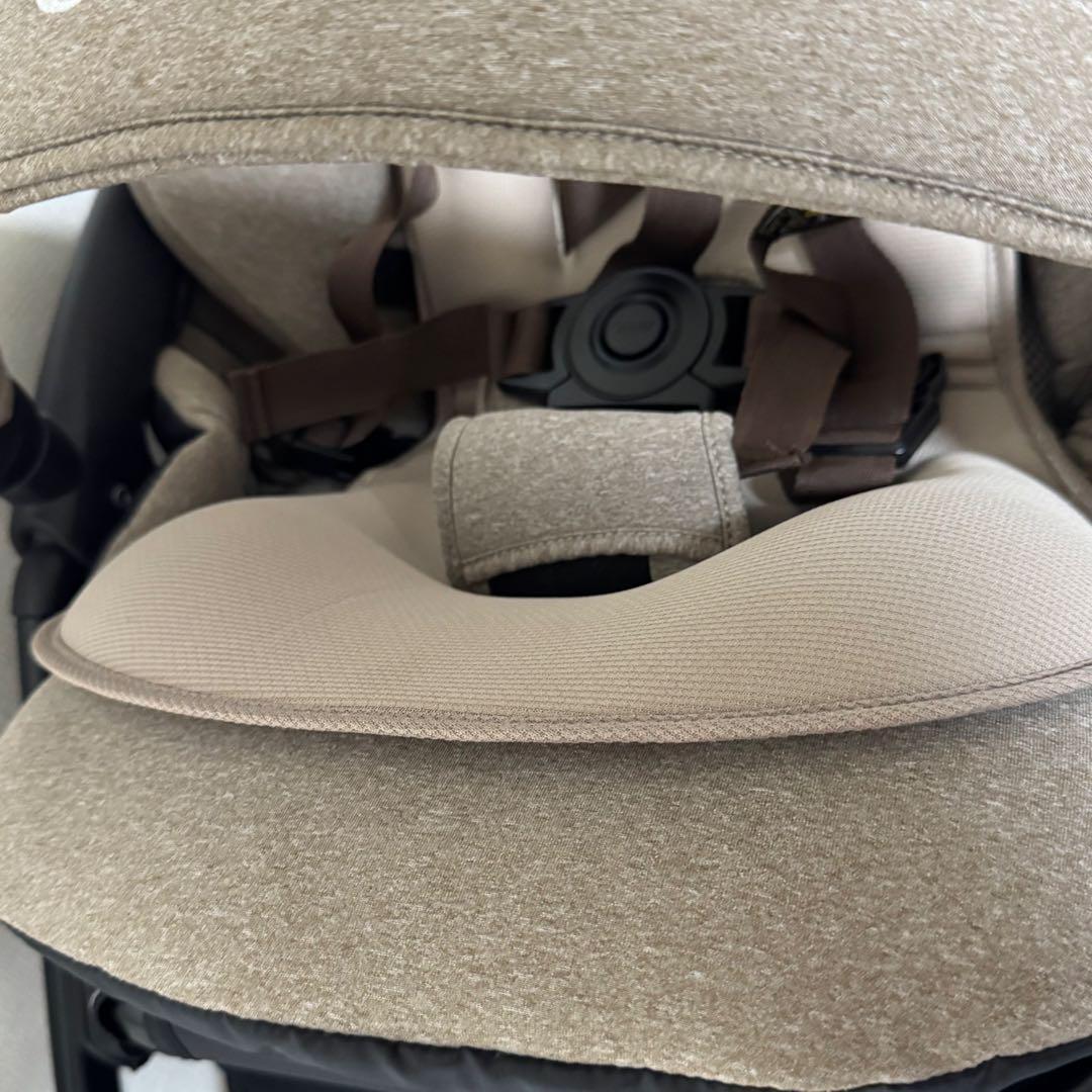 Combiコンビ スゴカル ベビーカー フォレストカーキ 新生児 エッグショック