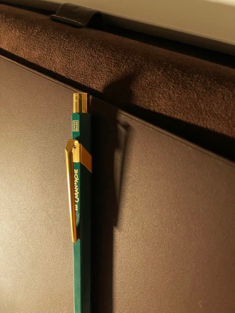 ロレックス　公式ノベルティ　カランダッシュボールペン&A4用革ノートカバーセット