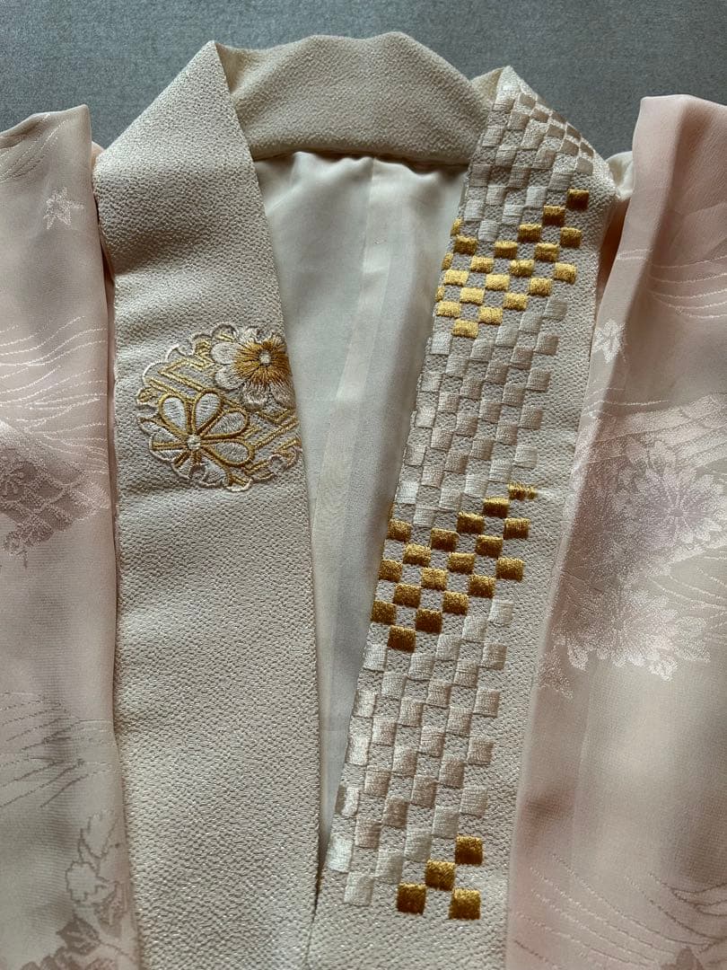 振袖フルセット　総絞り　金彩　駒刺繍