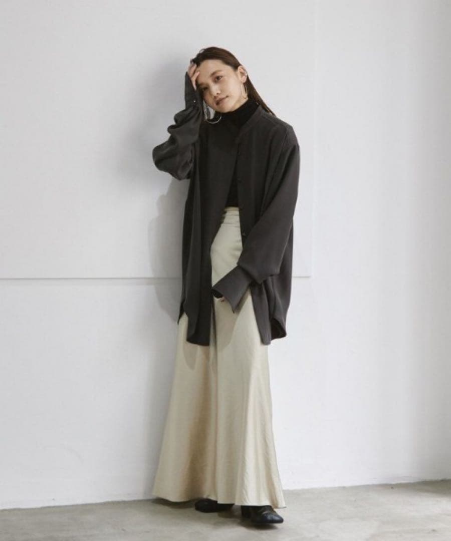 【美品】TODAYFUL トゥデイフル サテンペンシルスカート アイボリー ３８