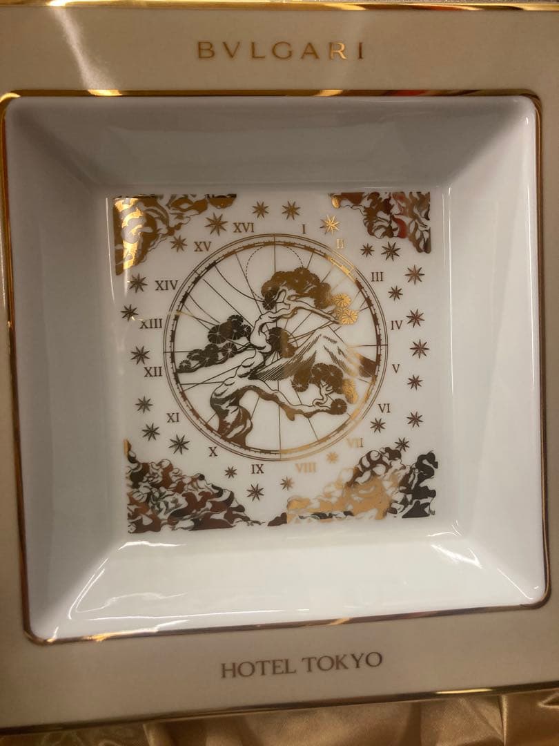 リチャードジノリお皿ブルガリホテルオープニングパーティお土産