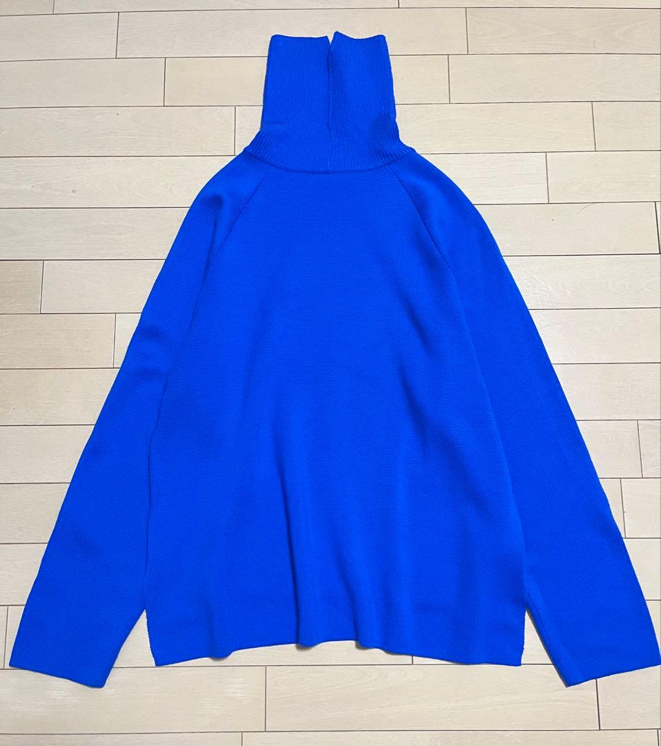 美品／SLOANE スローン　12Gメリノウールミラノリブタートルネックニット