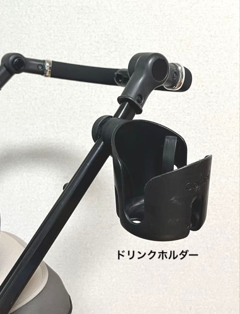 Combi ベビーカー アンブレッタ ★エアスルーシート・ドリンクホルダー付き