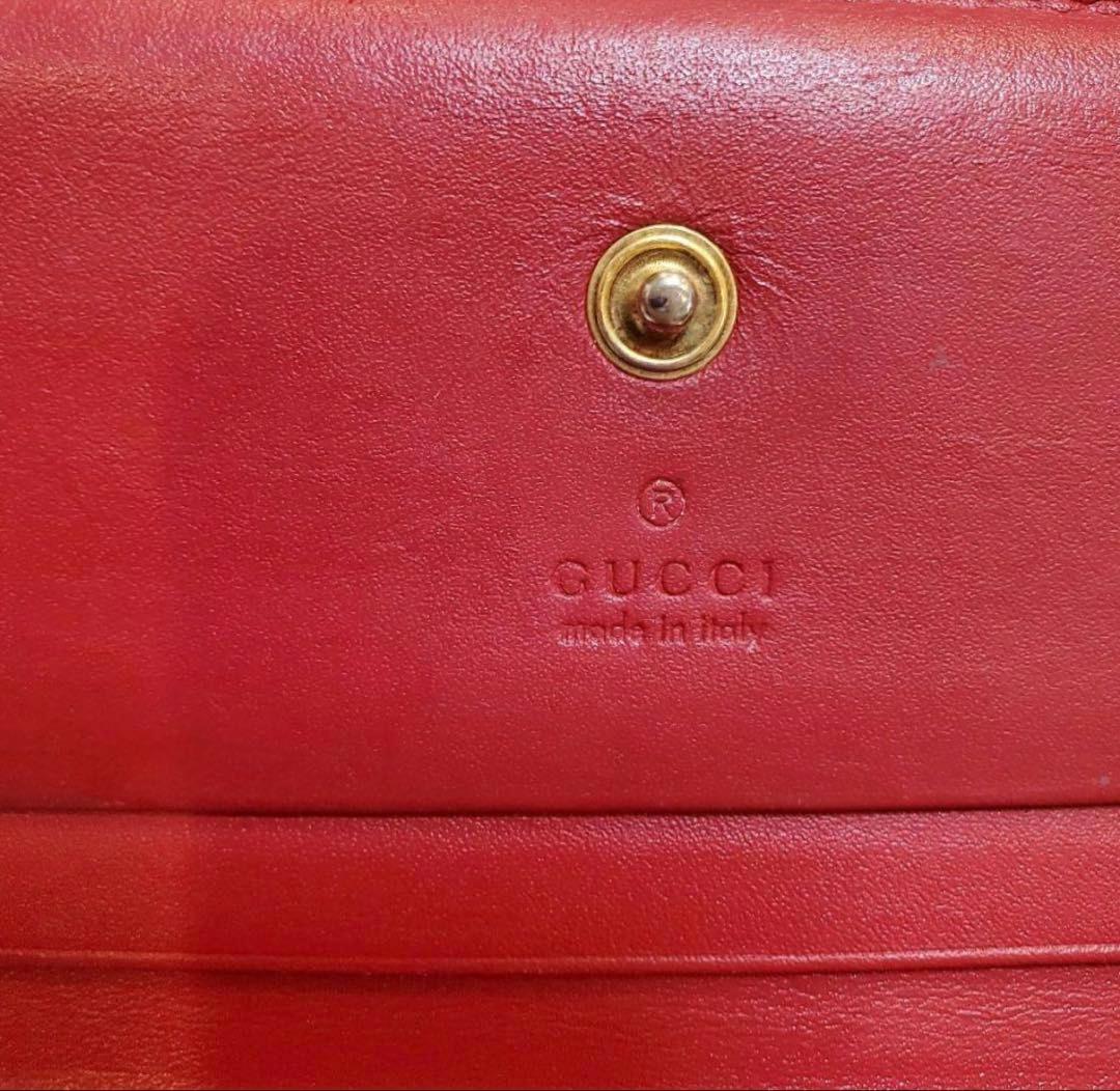 美品 グッチ GGスプリーム 2つ折り財布 チェリー インターロッキング