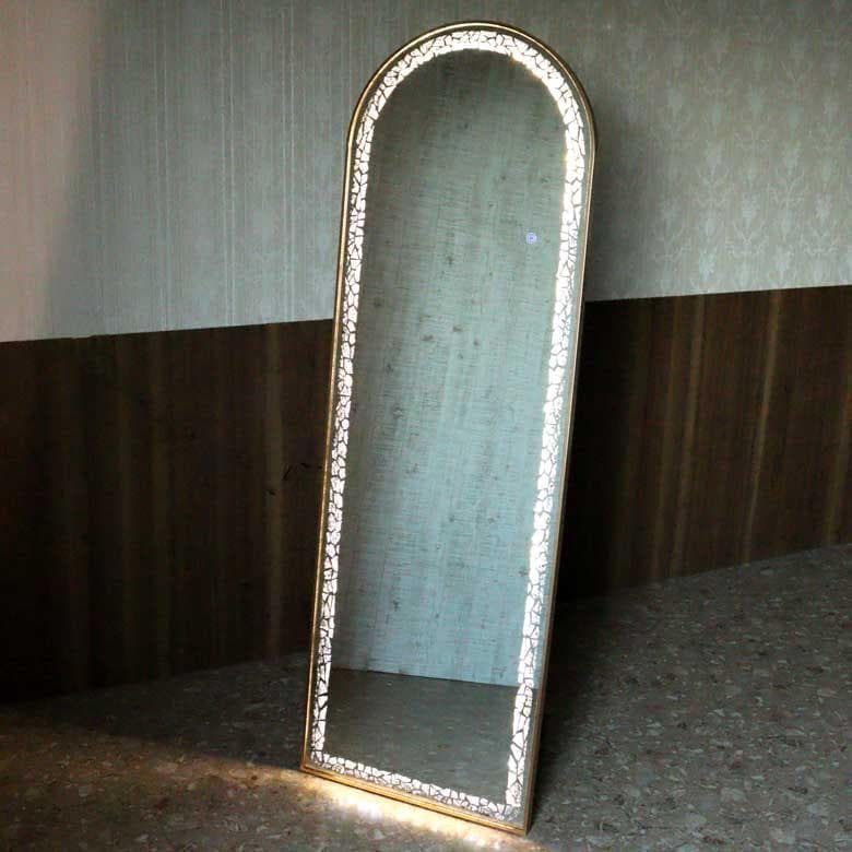 スタンドミラー ゴールド LEDミラー ミラー家具 立てかけ 鏡 女優ミラー