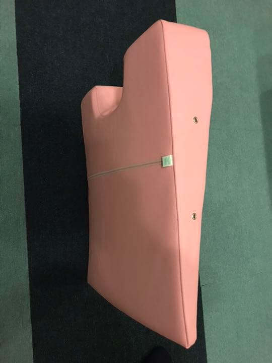 胸当て　足枕　ピンク　セット