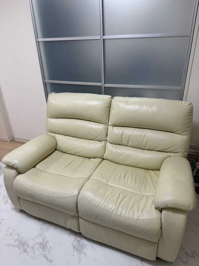 pontapontaさん専用　美品 ニトリ 本革 電動 リクライニングソファ