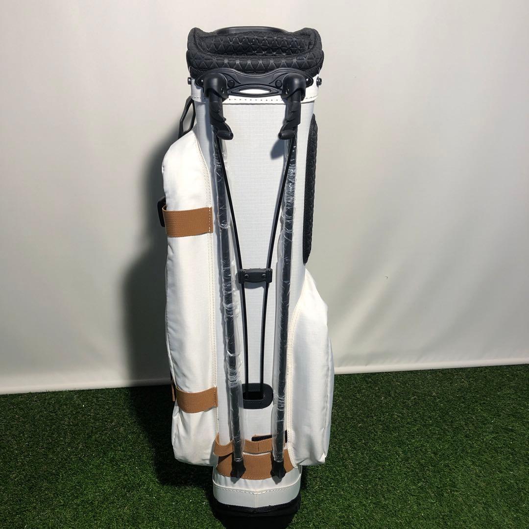 キャロウェイ　レイドバック　スタンド式 キャディバッグ　7.5型 ベージュ