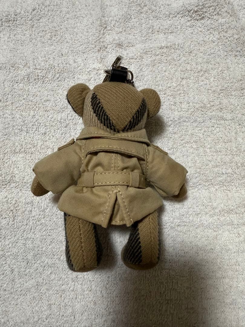 ル　バーバリー　クマのトレンチコートキーホルダー