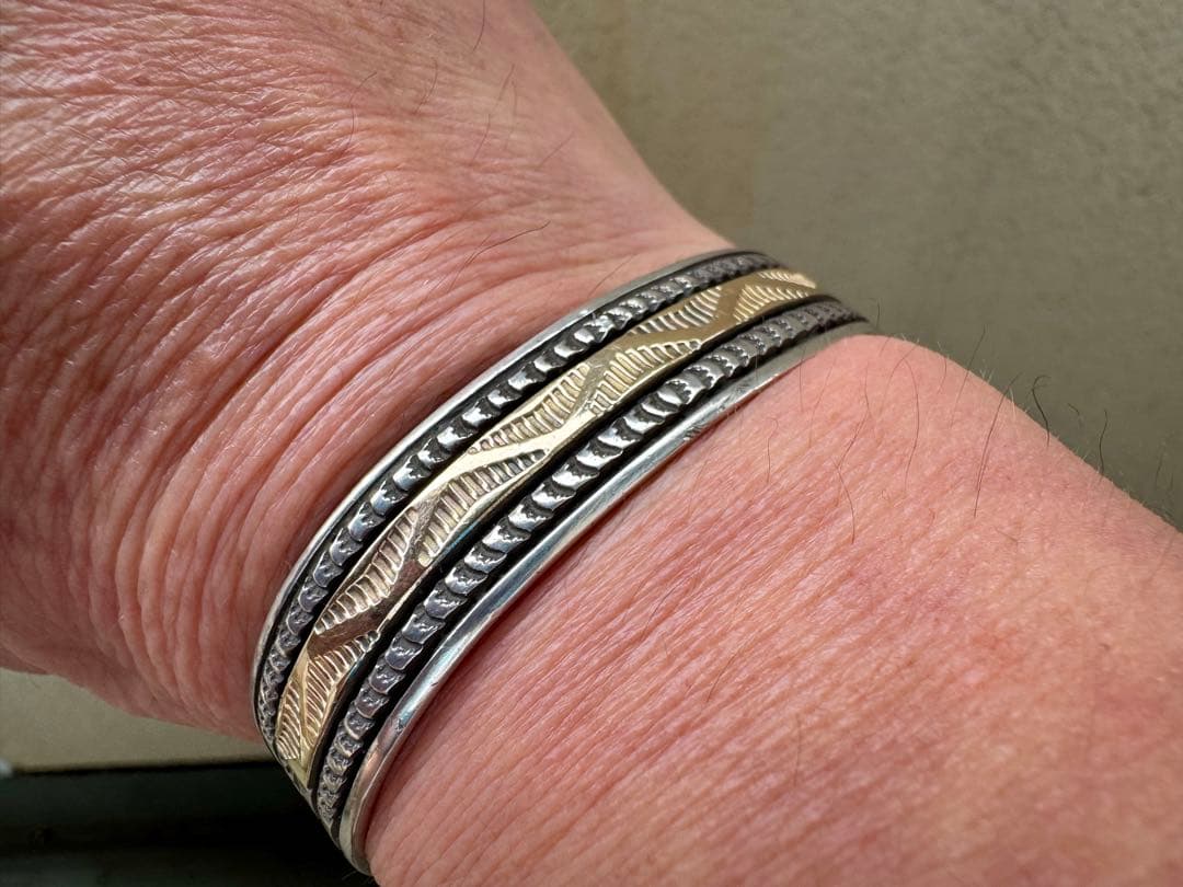 ブルースモーガン バングル 14K やや幅広 ワイド 小さめ レアデザイン