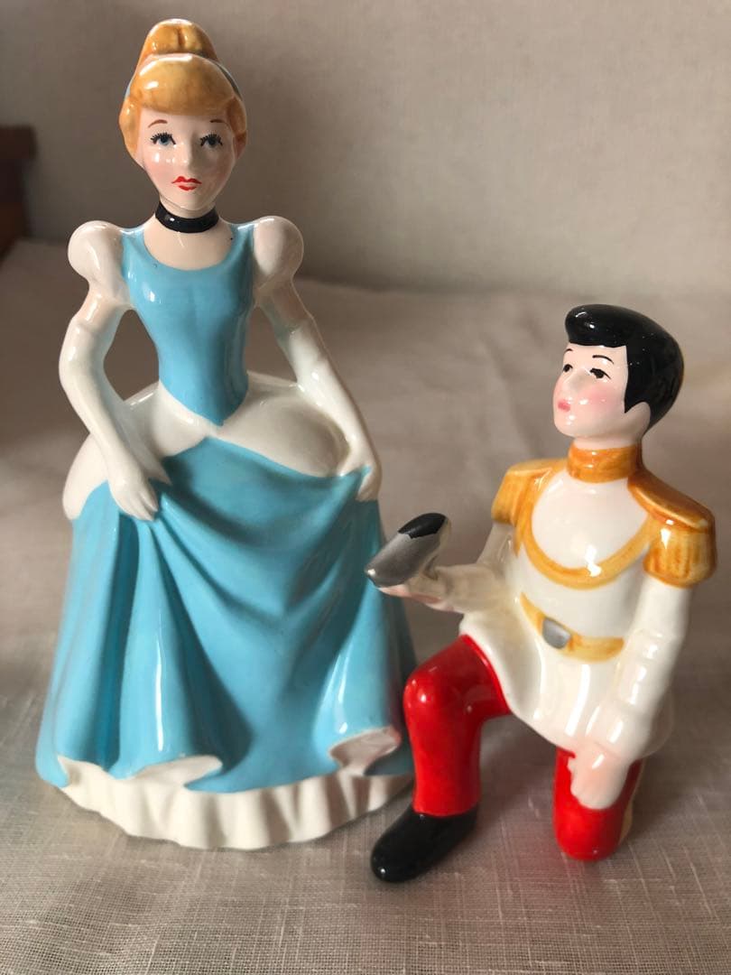 ディズニーキャラクター 陶器フィギュア 約20体セット