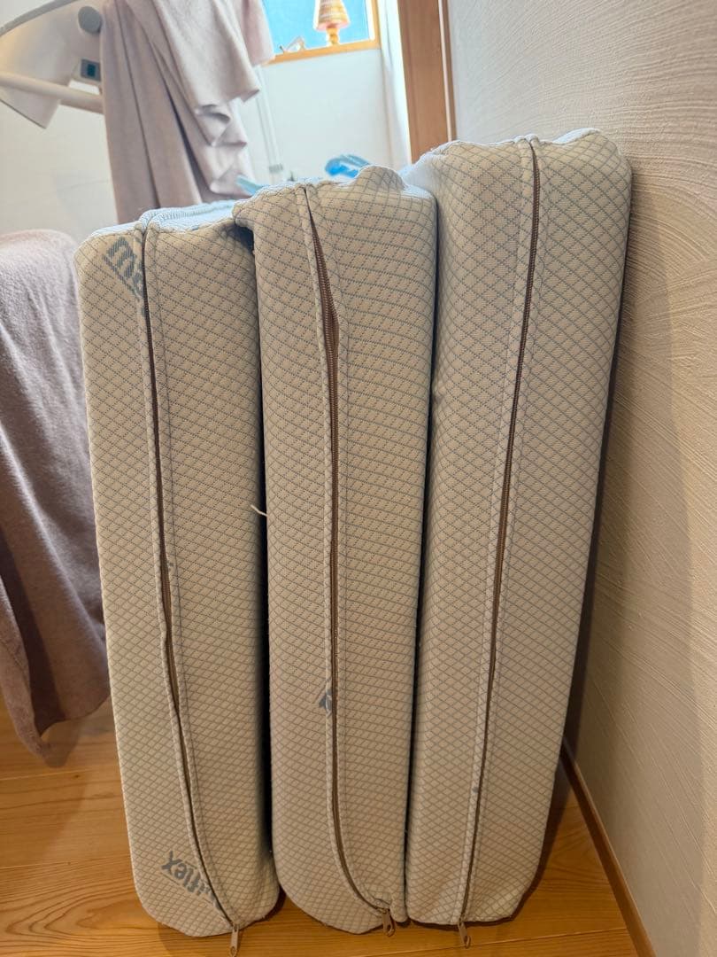 再最終値下げマニフレックス シングル DDウイングマットレス（大阪引き取り限定）