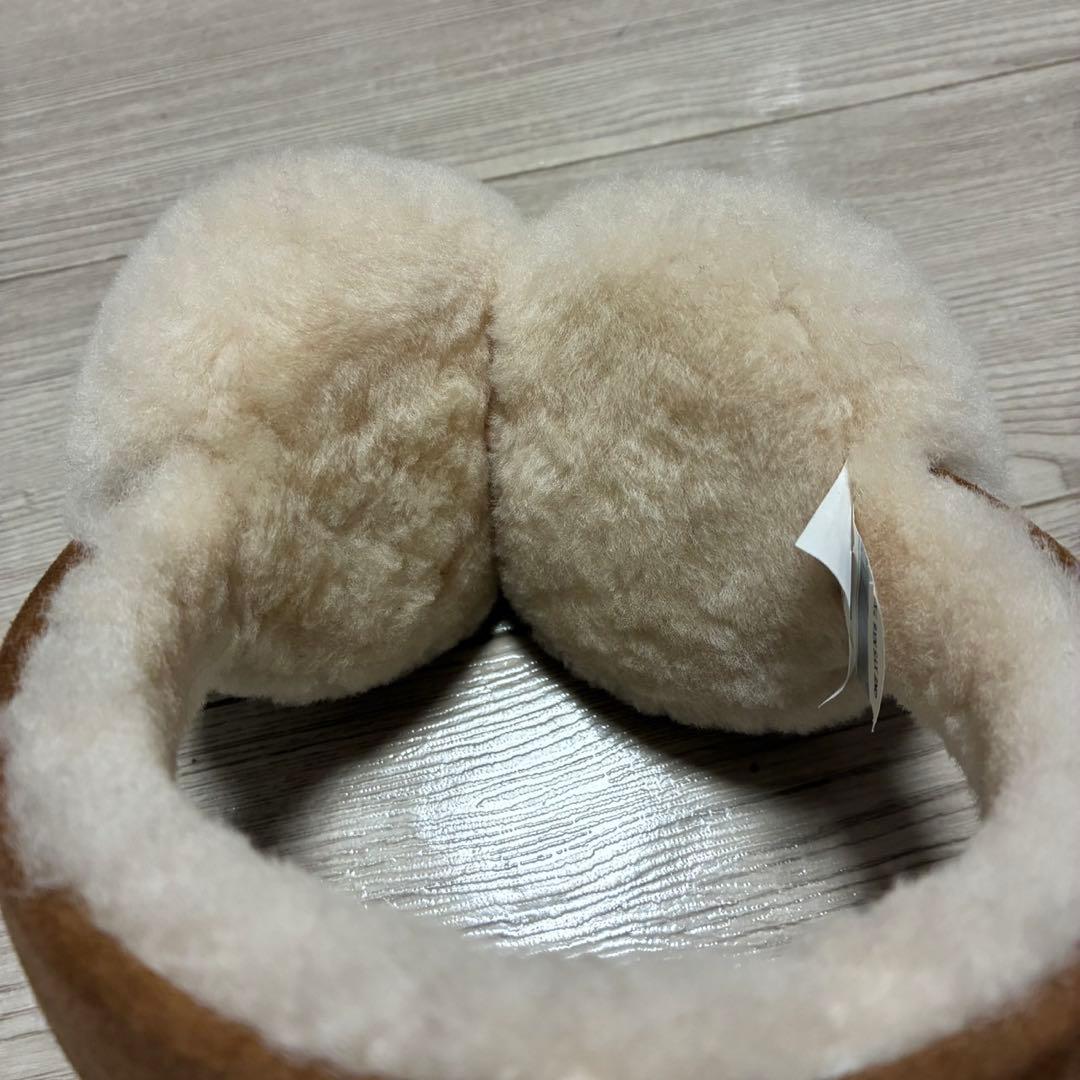 UGG ベージュ ファー耳あて　イヤーマフ