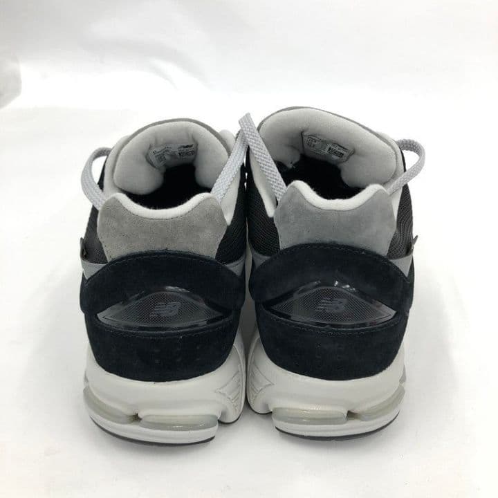 m*r様 New Balance スニーカー ブラック/グレーM2002RXD