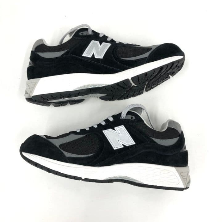 m*r様 New Balance スニーカー ブラック/グレーM2002RXD