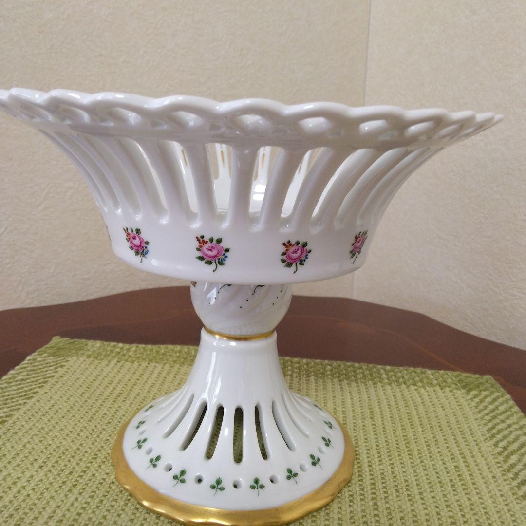ドレスデン風透かしのコンポート