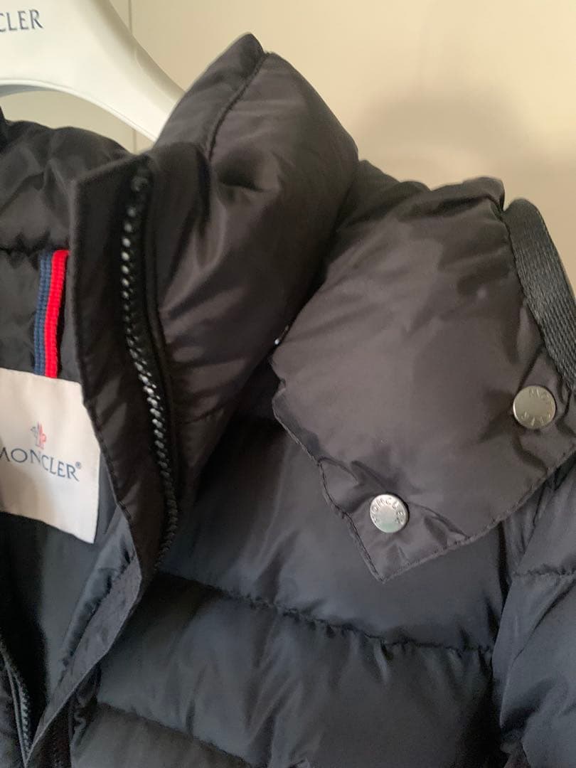 MONCLER ブラック ロングダウンジャケット