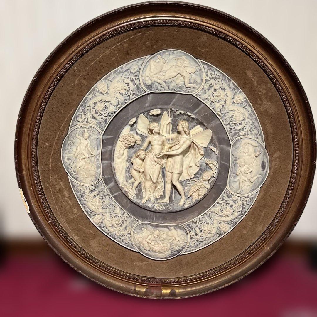 お宝　希少インコレイストーン彫刻 円形プレート　アンティーク値下げ可能