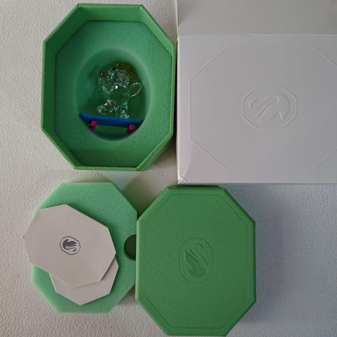 スワロフスキー置物 クマ