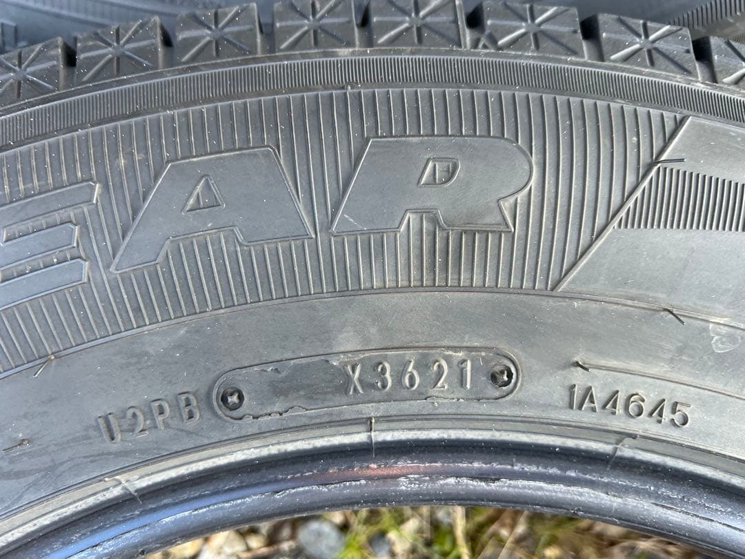 175/80R16 グッドイヤー アイスナビSUV 4本　スタッドレス　バリ山！