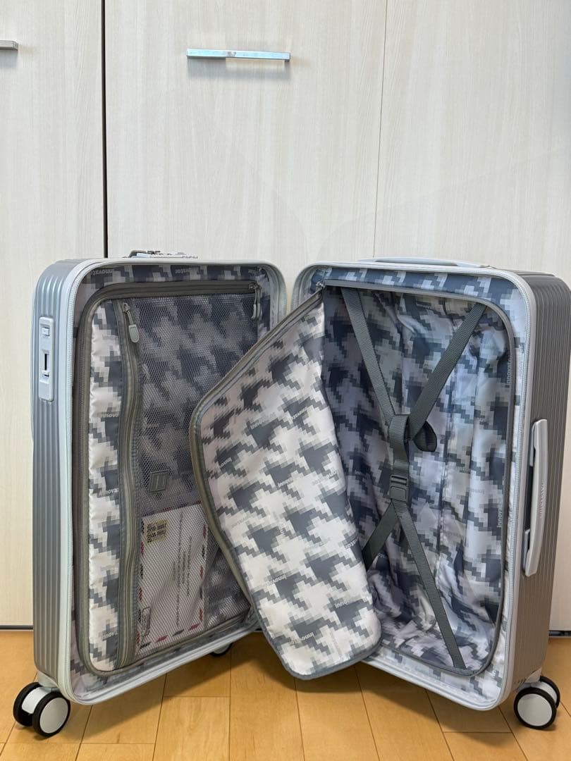 INV60 Silver Sand（シルバーサンド）62L Middle