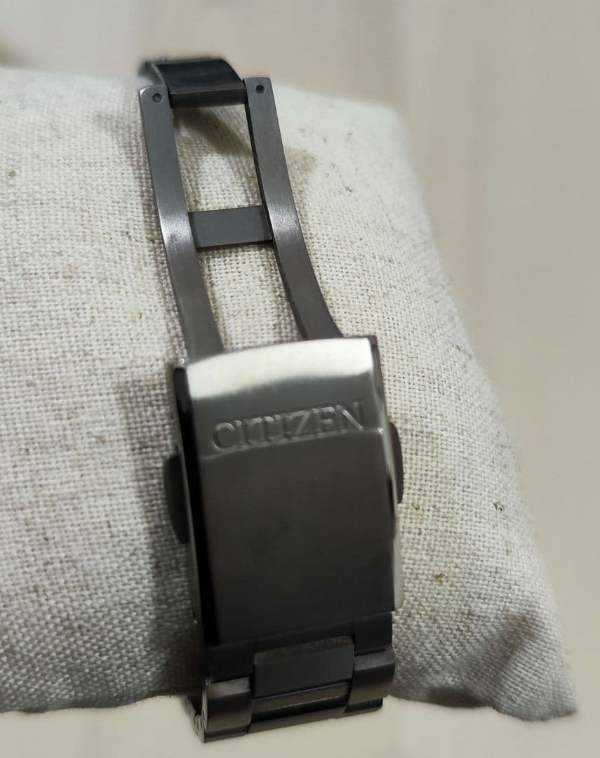 【23年購入美品】シチズン アテッサ CB3030-76E 電波ソーラー チタン