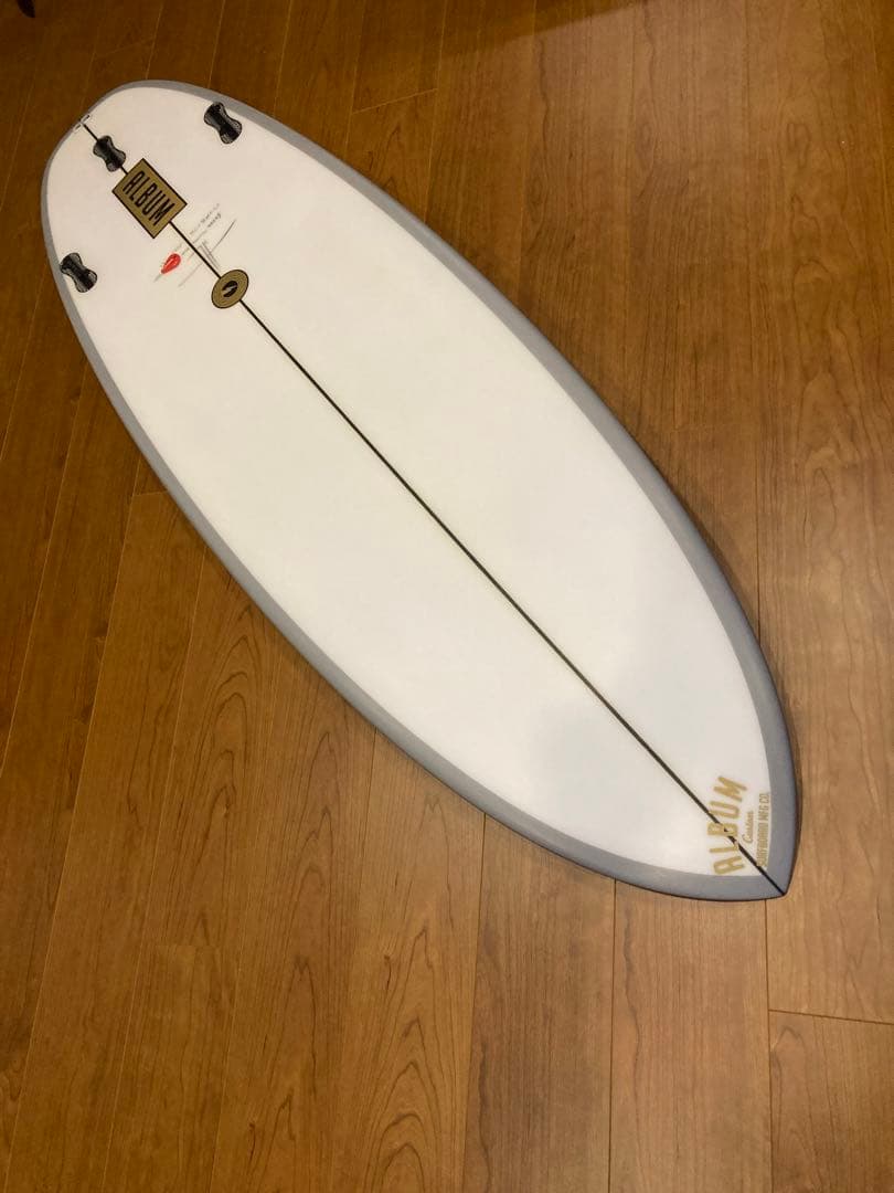 ALBUMアルバムサーフボード美品5'5\"SaberToothテイクオフ激速