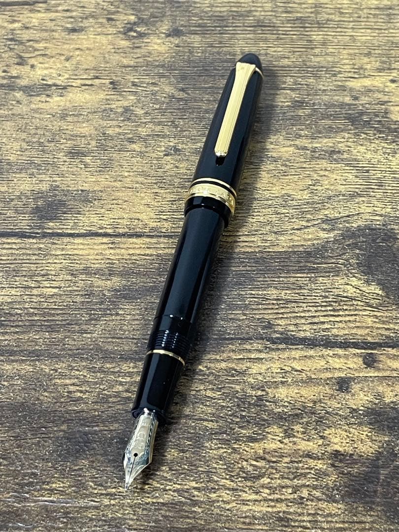 長刀研ぎ　NAG　旧型ニブ　セーラー　万年筆　ゴールド×ブラック　SAILOR