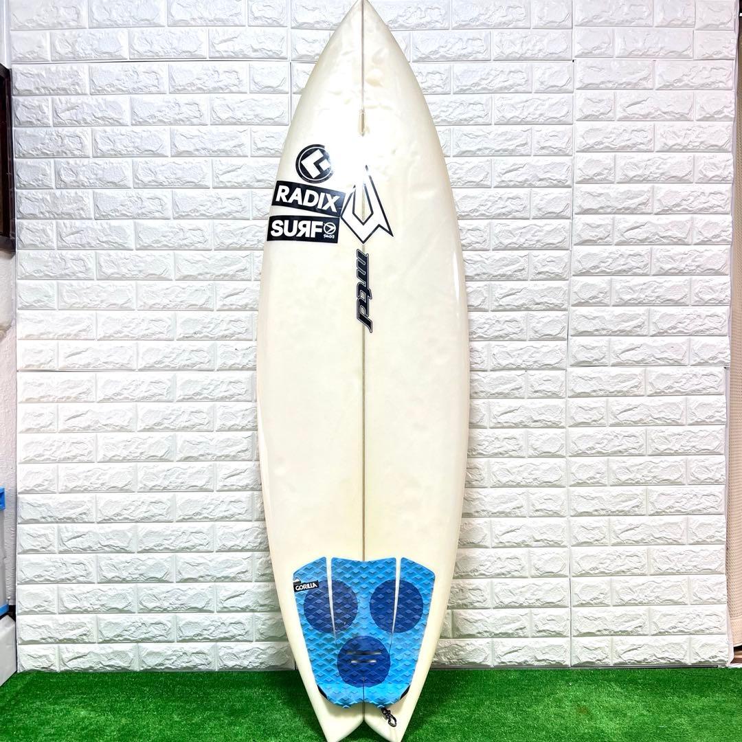 ジャスティス　サーフボード　タジマシェイプ　クアッド　フューチャー　良好　5’8