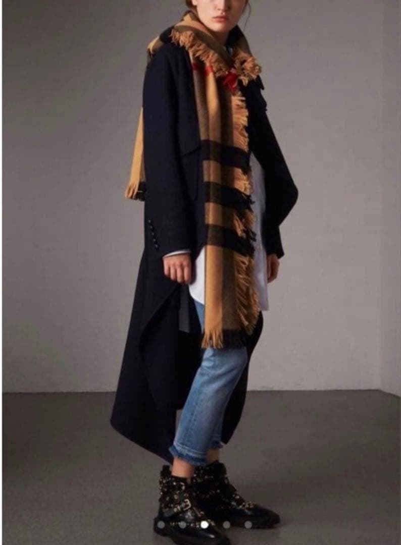 バーバリー♡フリンジマフラー