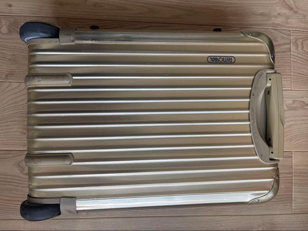 RIMOWA ゴールド スーツケース 小型