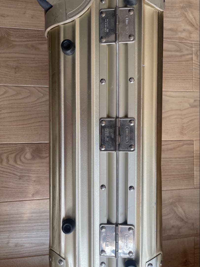RIMOWA ゴールド スーツケース 小型
