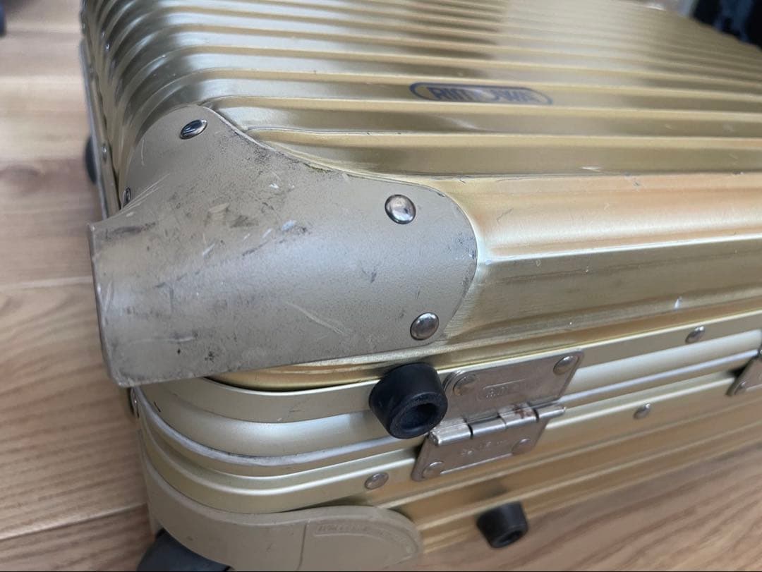 RIMOWA ゴールド スーツケース 小型