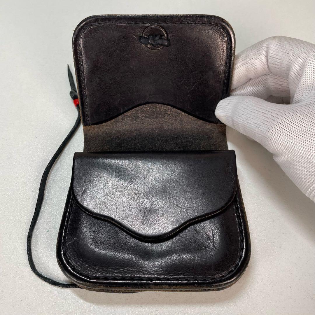 ゴローズ　角型 黒 小銭入れ 財布　コンチョ付き　ブラック/シルバー